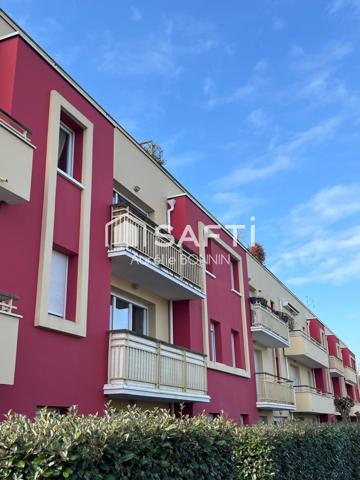 Gradignan bel appartement 3 pièces vendu avec deux emplacements de parkings dont l'un en sou sol