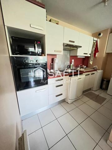 Gradignan bel appartement 3 pièces vendu avec deux emplacements de parkings dont l'un en sou sol