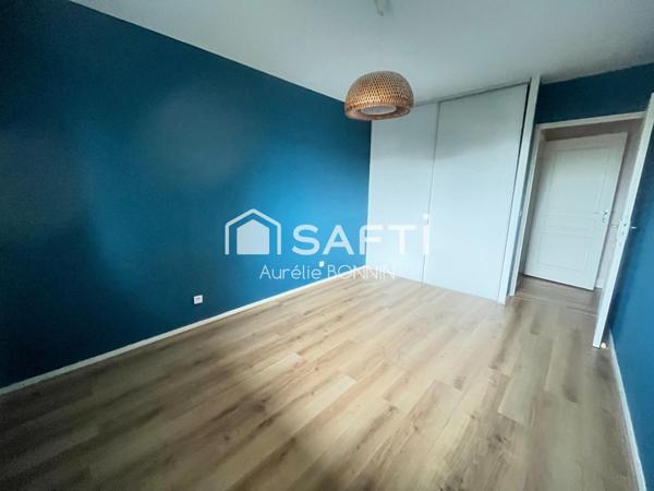 Talence Forum - Bel appartement 3 pièces de 78m² hab au dernier étage vendu avec un cellier et un parking privatif