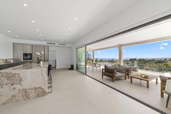 Vente Maison contemporaine Cagnes-sur-Mer 9 Pièces 314 m²