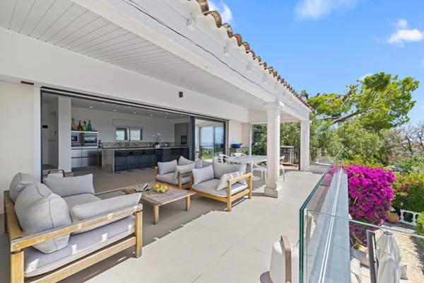 Vente Maison contemporaine Cagnes-sur-Mer 9 Pièces 314 m²
