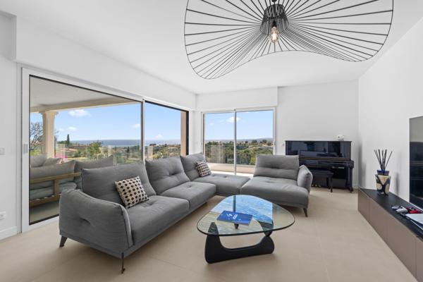 Vente Maison contemporaine Cagnes-sur-Mer 9 Pièces 314 m²