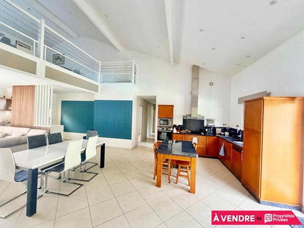 Maison Camblanes Et Meynac 6 pièces piscine et jardin