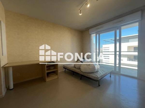 Location Studio meublé 21.8 m² - 6 RUE GEORGES MORVAN La Rochelle 17000