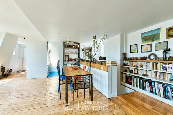 Duplex en dernier étage traversant – Quartier Martyrs