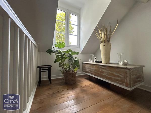 Maison à vendre 5 pièces 207m² Blois (41000)