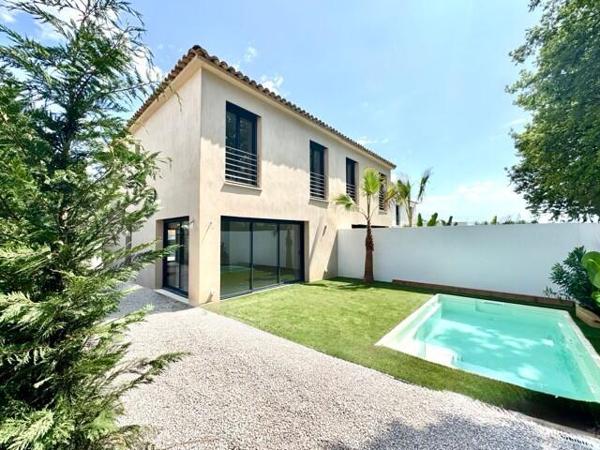 Roquebrune-sur-Argens Var - villa neuve de 2025 avec piscine 3 chambres-à saisir !