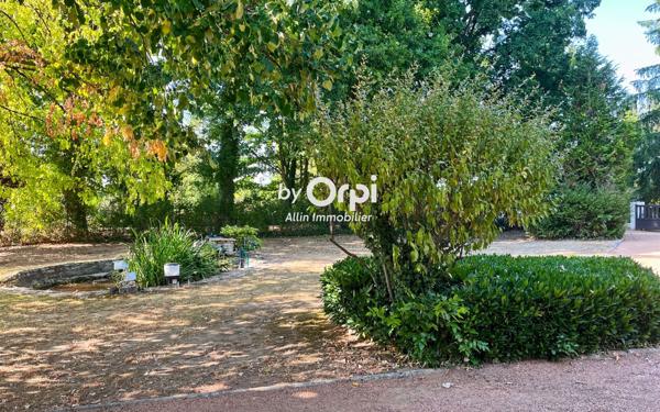 Maison à vendre    7 pièces •  Domérat