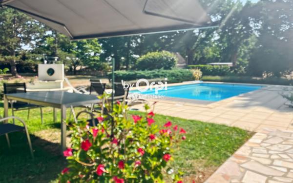 Maison à vendre    7 pièces •  Domérat