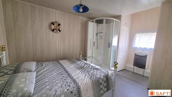 Appartement T3 de PLAIN PIED à seulement 2 minutes de la plage, grande cour, cave et dépendance