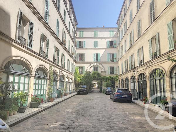 Appartement T4 à vendre  3 pièces - 58 m2 PARIS - 75010