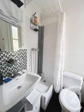 Appartement T4 à vendre  3 pièces - 58 m2 PARIS - 75010