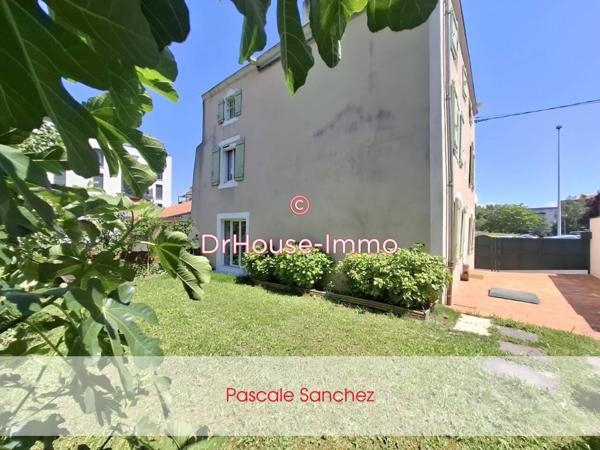 Maison à vendre 8 pièces de 215 m²