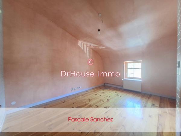 Maison à vendre 8 pièces de 215 m²