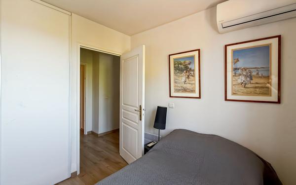 Appartement à vendre    4 pièces • 96 m2 Saint-Raphaël