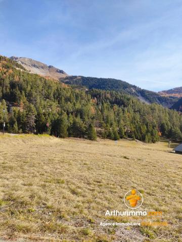 Vente Terrain 500 m2 à Arvieux