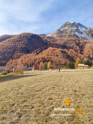 Vente Terrain 500 m2 à Arvieux