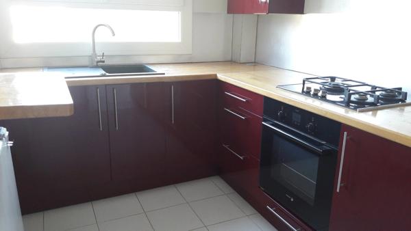 Appartement T2 avec loggia quartier la bussate /Chanzy