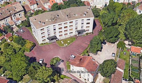 Appartement T2 avec loggia quartier la bussate /Chanzy