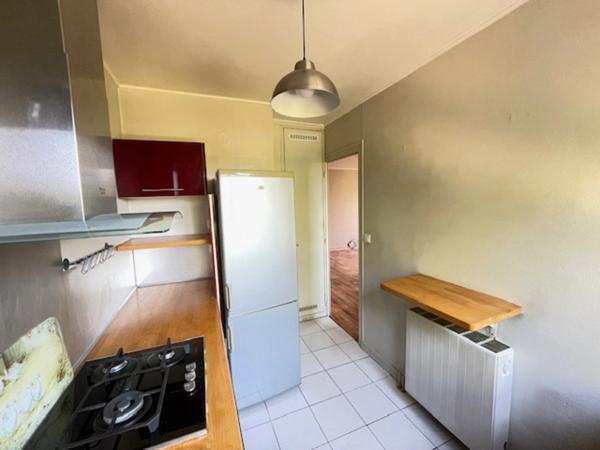 Appartement T2 avec loggia quartier la bussate /Chanzy