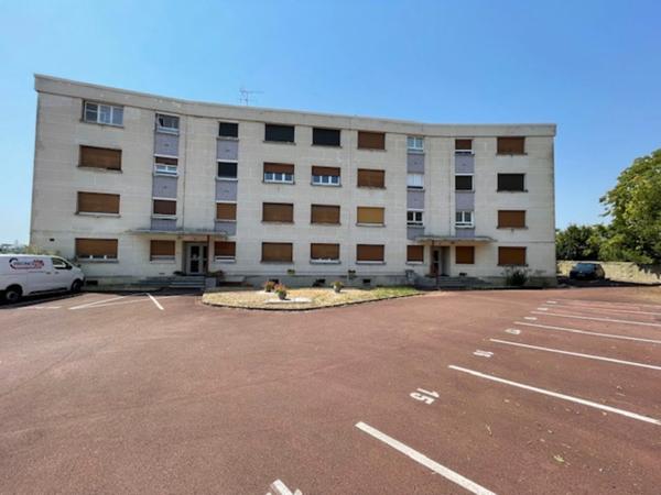 Appartement T2 avec loggia quartier la bussate /Chanzy