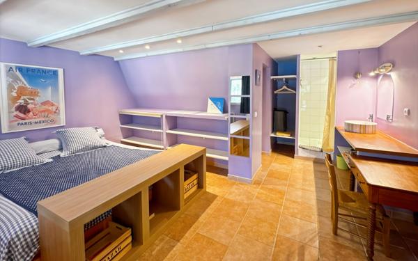 Maison à vendre    6 pièces • 193 m2 Cagnes-sur-Mer