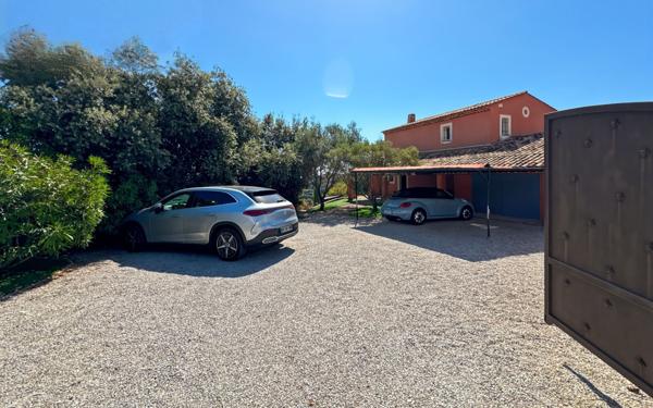 Maison à vendre    6 pièces • 193 m2 Cagnes-sur-Mer