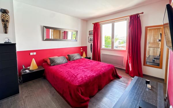 Maison à vendre    6 pièces • 193 m2 Cagnes-sur-Mer