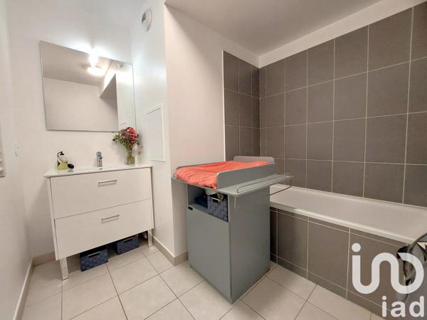 Appartement à vendre 3 pièces 64 m² Serris
