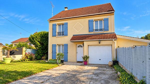 Maison Les Mureaux 104 m² - 4 chambres
