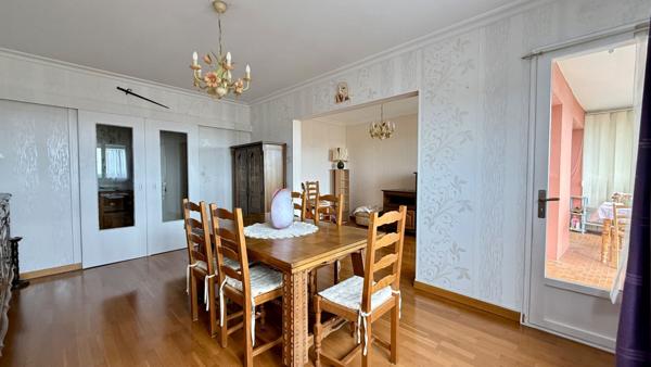 LA ROCHE SUR YON APPARTEMENT A VENDRE 4 pièce(s) 92 m²