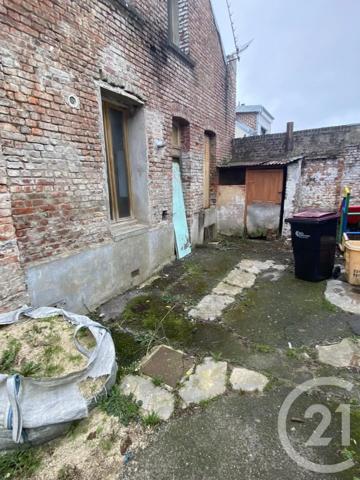 Maison à vendre  4 pièces - 105 m 2   ST QUENTIN  - 02