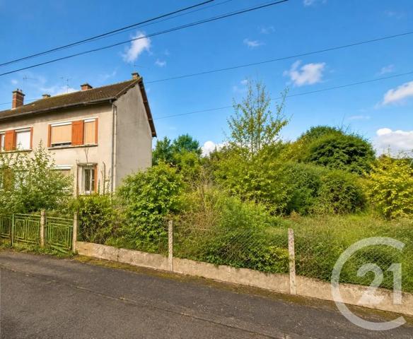 Maison à vendre  4 pièces - 105 m 2   ST QUENTIN  - 02
