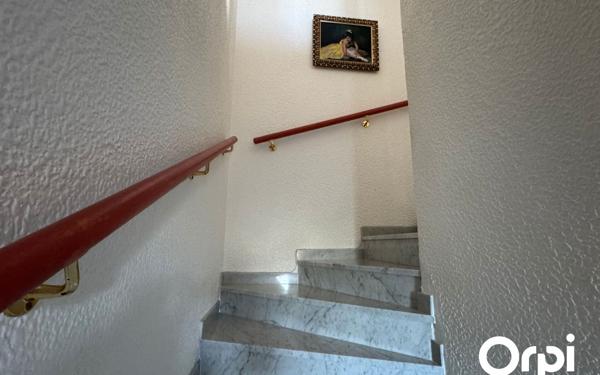 Maison à vendre    6 pièces •  Saint-Raphaël