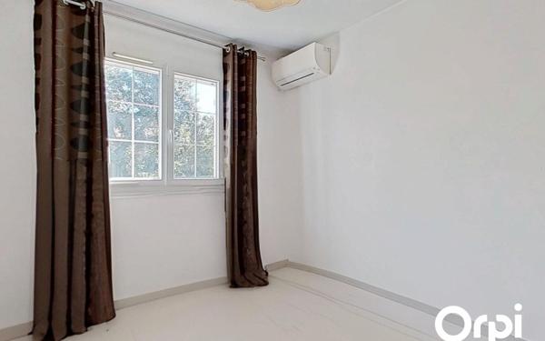 Maison à vendre    6 pièces •  Saint-Raphaël