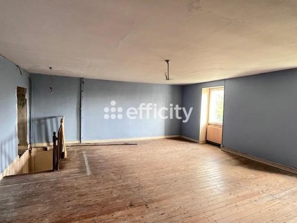 Maison 9 pièces - 354 m²