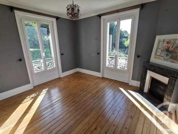 Maison à vendre  8 pièces - 200 m 2   CHAUMONT EN VEXIN  - 60