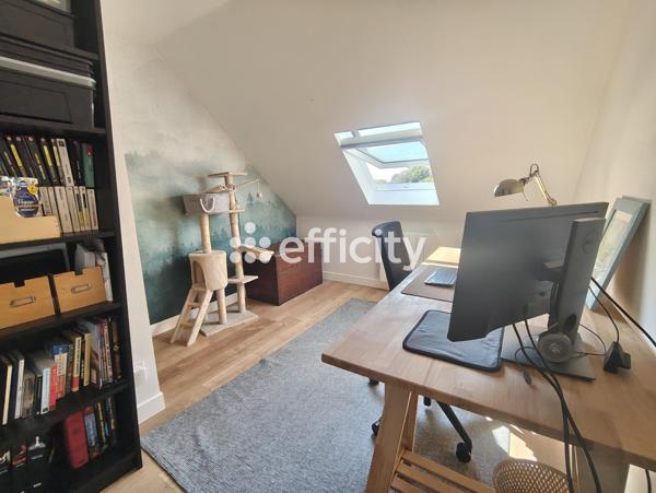 Maison
         4 pièces
        - 73 m² Exclusivité 214 500 € *