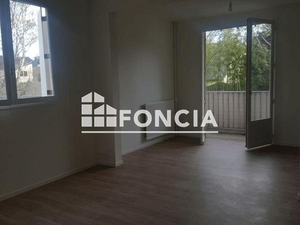Location Appartement 2 pièces 46.88 m² - 82 RUE DES PONTS DE CE Angers 49000