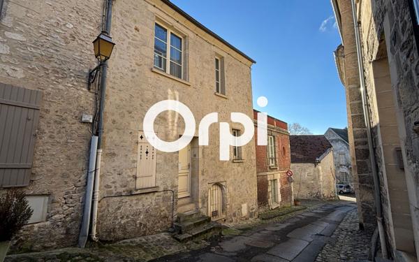 Maison à louer    4 pièces •  Senlis