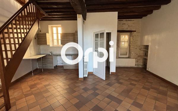 Maison à louer    4 pièces •  Senlis