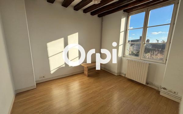 Maison à louer    4 pièces •  Senlis