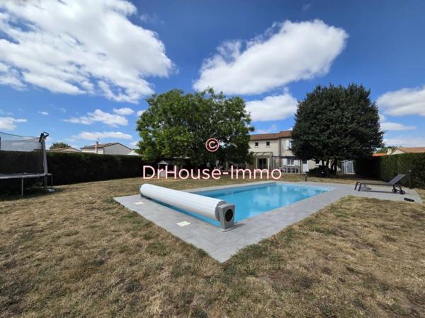 Maison à vendre 11 pièces de 208 m²