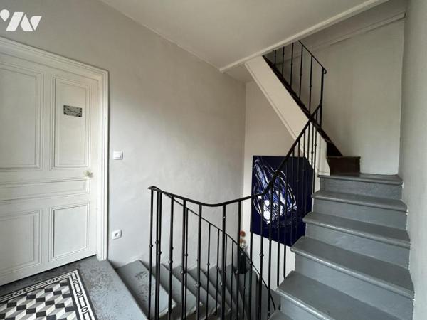 Montélimar, maison de 95m2 hab., parcelle de 325m2 avec piscine.