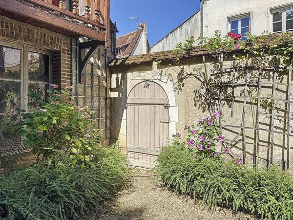 Vente Hôtel particulier Auxerre 25 Pièces 1200 m²