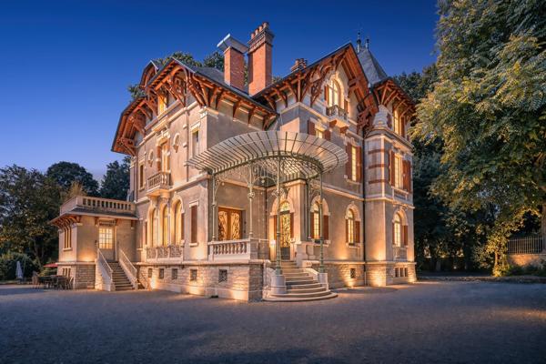 Vente Maison de luxe Beaune 20 Pièces 965 m²