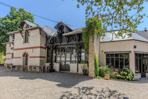 Vente Maison de luxe Beaune 20 Pièces 965 m²