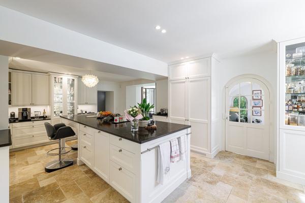 Vente Bastide Vence 10 Pièces 300 m²