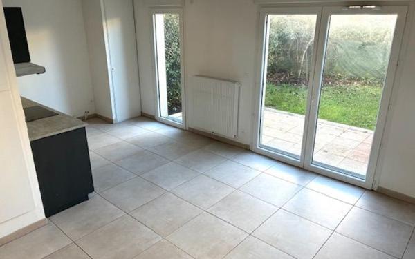 Maison à vendre    4 pièces • 79,90 m2 La Salvetat-Saint-Gilles