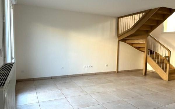 Maison à vendre    4 pièces • 79,90 m2 La Salvetat-Saint-Gilles